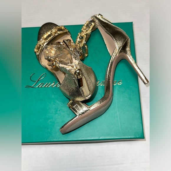 LAUREN LORRAINE GOLD RHINESTONES OPEN CHAIN ANKLE STRAP WOMEN SANDALS SIZE 5.5 M - Picture 12 of 13